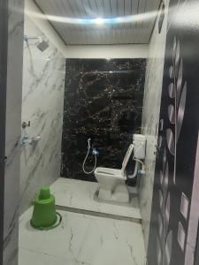 Hotel Janki Niwas - बाबा बैद्यनाथ मंदिर के निकट