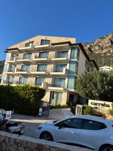 Carruba Boutique Hotel