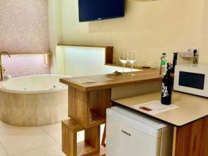 DOUBLE ROOM WITH JACUZZI