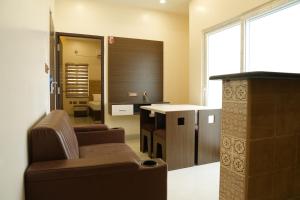 BMR Residency