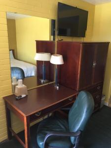Double Room with 2 Double Beds room in Blue Star Inn