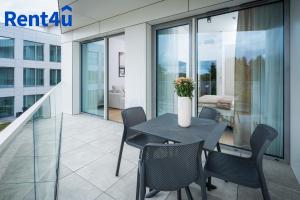 Elegant Superior Nad Zatoką by Rent4You