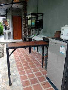 Country Home Pai