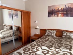 Karos Wellness Apartman -Alma 615