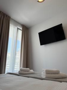 MODERN CITY APARTMENT - Central modern apartment with private PARKING TRIKALA