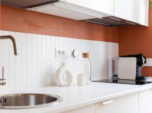 Cantoni 4B - Studio at Colosseum