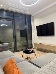 Lake View Elite Apartment