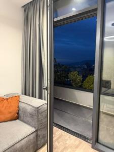 Lake View Elite Apartment