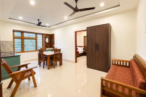 Astora Grand Suites