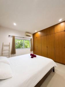 Spica Villa 2BR Pool Villa in Lamai