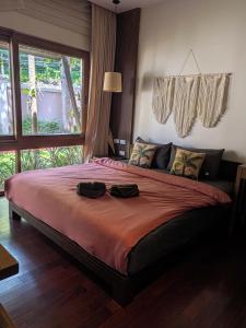 Panoramic sea view, 1 bed flat