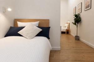 Cozy 5-Bedroom Apartment in the Centre