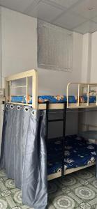 VÀ Home