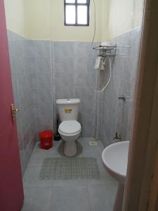 Azois Residency Batian