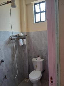 Azois Residency Batian