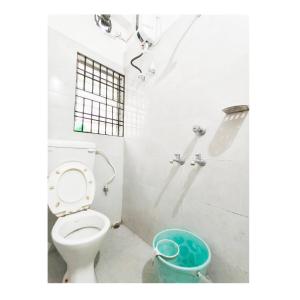 Ronin Stays - Private 1BHK w kitchen and parking