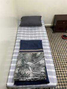 Private Twin Room for 1-2 Men