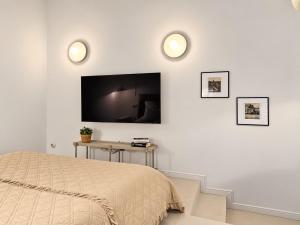 NEW! N46 Hideaway Studio
