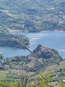 Smeraldo Studios - Lake Turano