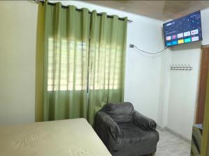 Habitación moderna con Aire Acondicionado