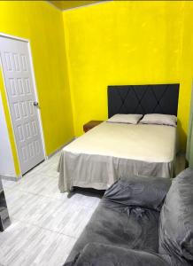 Habitación moderna con Aire Acondicionado