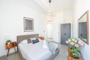 Piazza Capponi Apartment