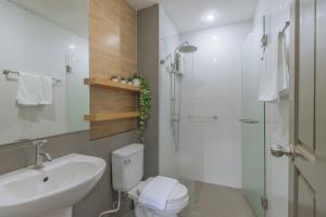 1BR Condo Near Bangtao Beach - Hill Myna 403