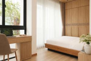 Autumn House Hanoi