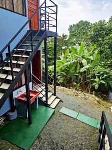 2 Apartments with 1 Bedroom each and private shower fully equipped