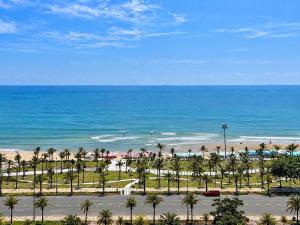 Apartment with a Sea View at Back Beach, Vung Tau - 165B Thuy Van
