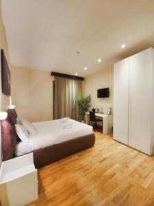 Rienzo Vatican Suites