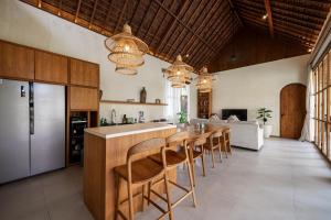 Abangan Palace Ubud - Three Bedroom Private Pool