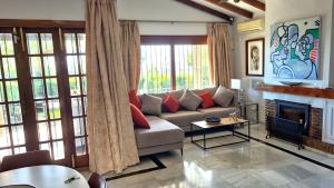 W12 Andalusian style villa with sea views