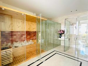 Amitabha Apartments & Vegan Restaurant