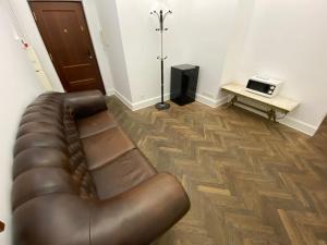 Fantastic Waw - NS51 Room D