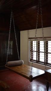 AnasthanathuMadom Heritage Home