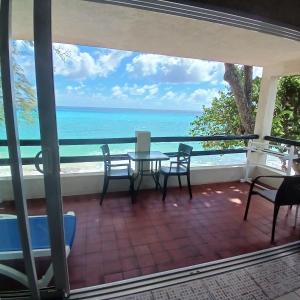 Apt D, Sea Foam Haciendas