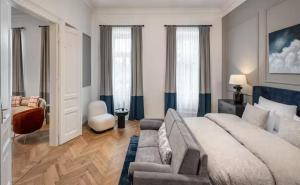 2Bedroom with View and childrens playroom