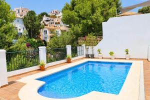 Apartment with private pool