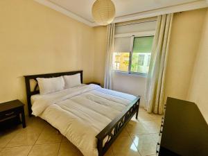 Modern bright apartment close to amenities in Hay mohammadi agadir