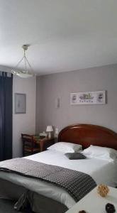 Hotels Le Petit Manoir Logis : Chambre Triple