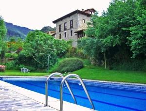 Albergue Turístico Valdebaró