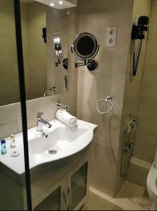 SOFI Hotel