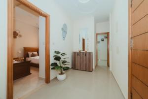 Elegant 2BR Apartment Near Fes Airport