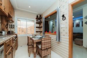 Elegant 2BR Apartment Near Fes Airport