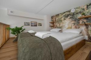 Air-conditioned Studio Near the Airport by Heyrent