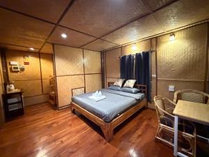 FourTwoEight Pai Resort
