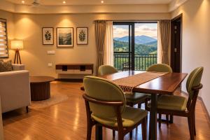 1 Room Suite by Glambirds