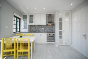 Apartamento Casa Amarela - 3hvězdičkové hotely ve městě Sesimbra