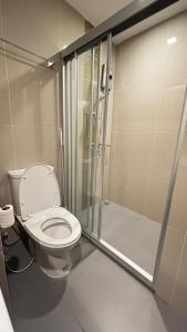 Cozy Bangkok 2 Bedroom Apartment, Great Location